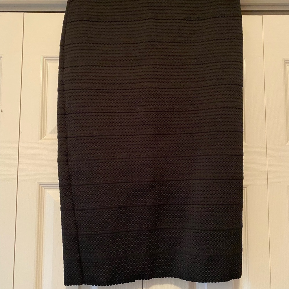 New York & Company Black Textured Pencil Skirt